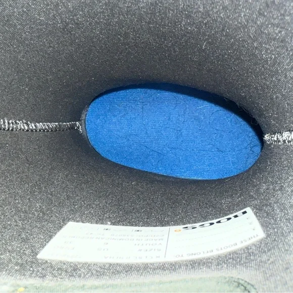 Kids Unisex Green Bogs Boots big kids size 6 nearly new - Picture 8 of 14